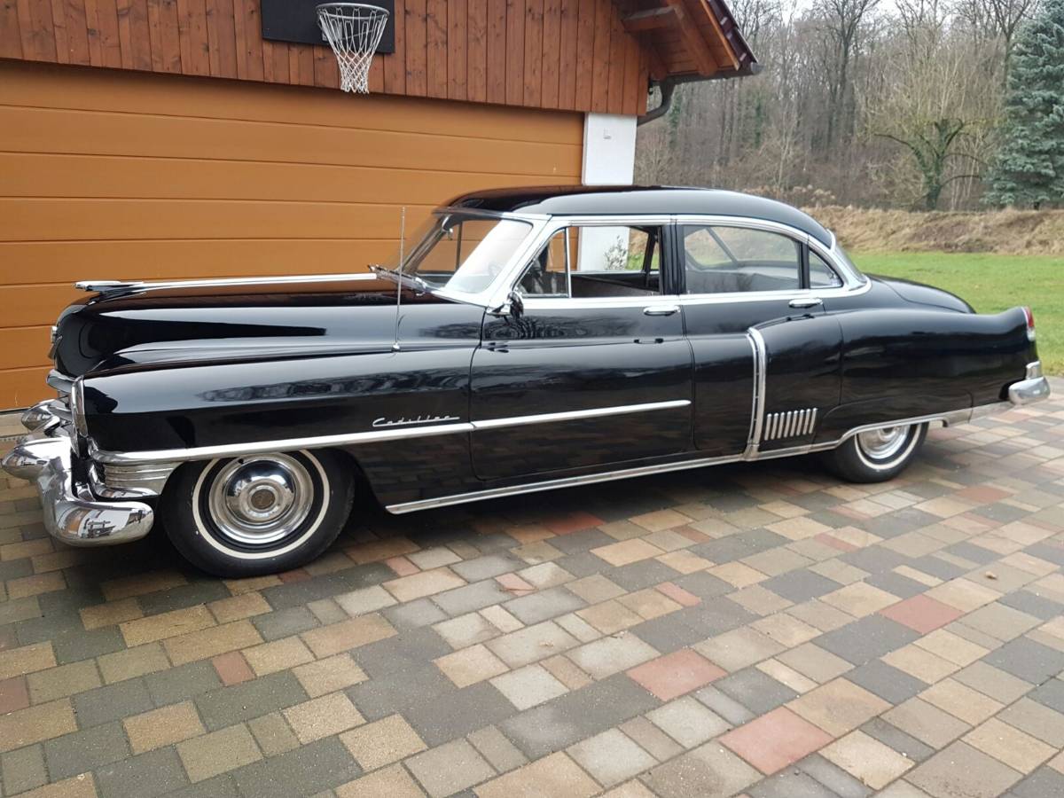 Cadillac fleetwood 1951